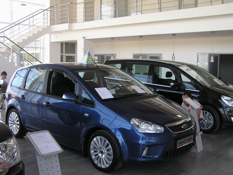  Ford C-Max