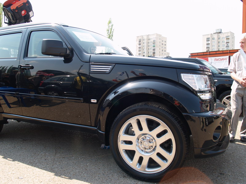 Dodge Nitro