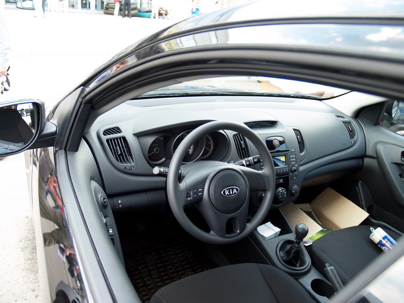 Kia Cerato,  