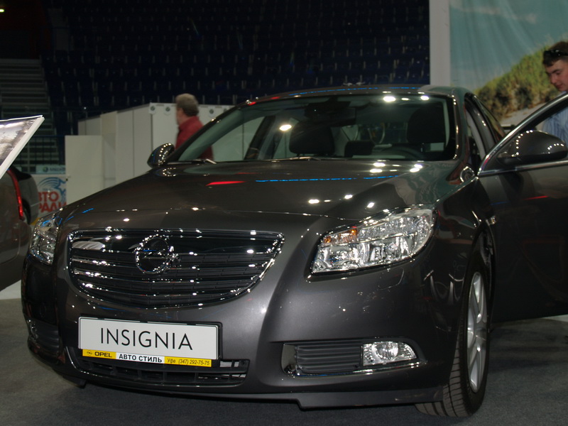 Opel Insignia,  