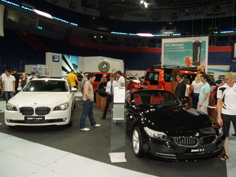  BMW