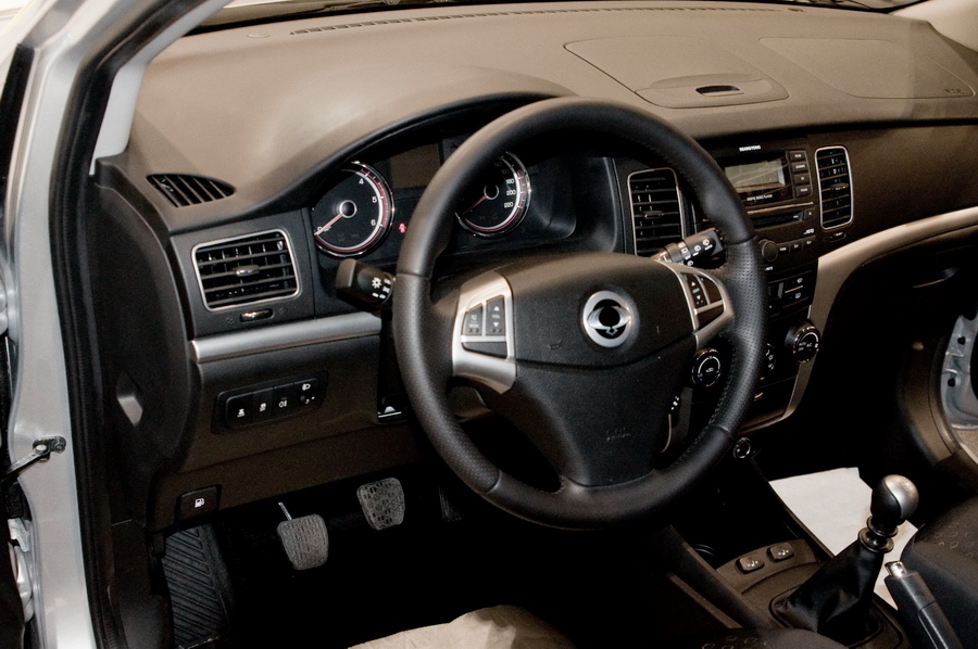 SsangYong New Action,  